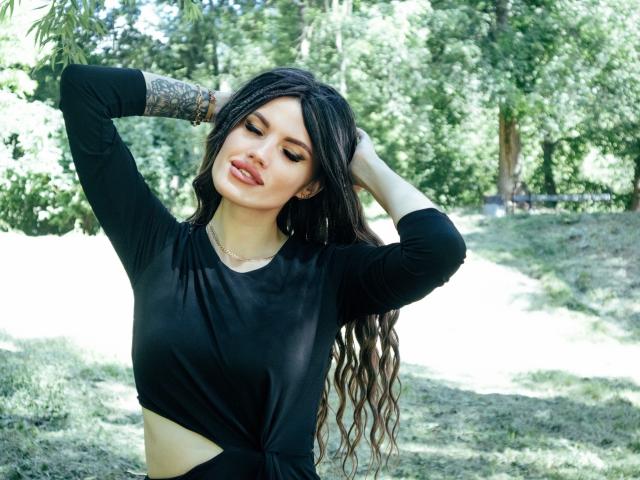 MilaLoona - сексуальная веб-камера в реальном времени - 21158354