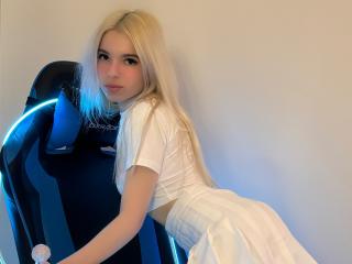 ShineCaroline - Live sex cam - 21158546