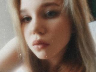 ThelmaWarren - Live porn &amp; sex cam - 21160850