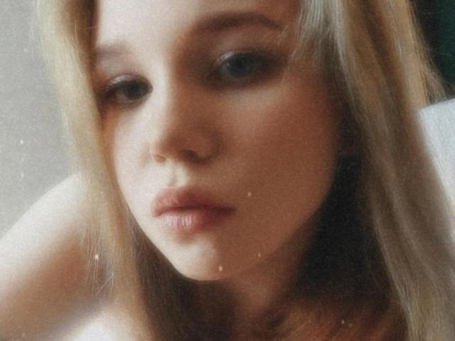 ThelmaWarren - Live porn &amp; sex cam - 21160850