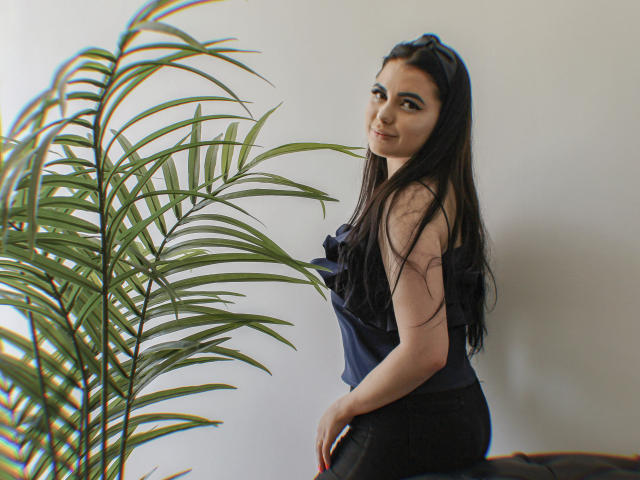 AdeleRussell - Live porn &amp; sex cam - 21161686