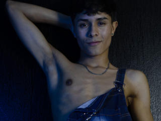 Maxex - сексуальная веб-камера в реальном времени - 21165214