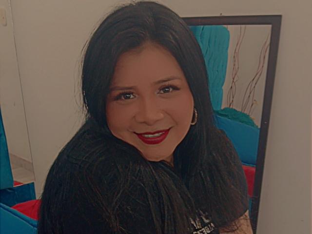 RousseBellaX - Élő pornó és szexkamera - 21167078