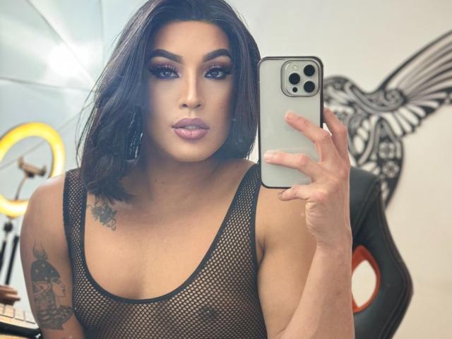 CarlyMartiness - Sexe cam en vivo - 21168726