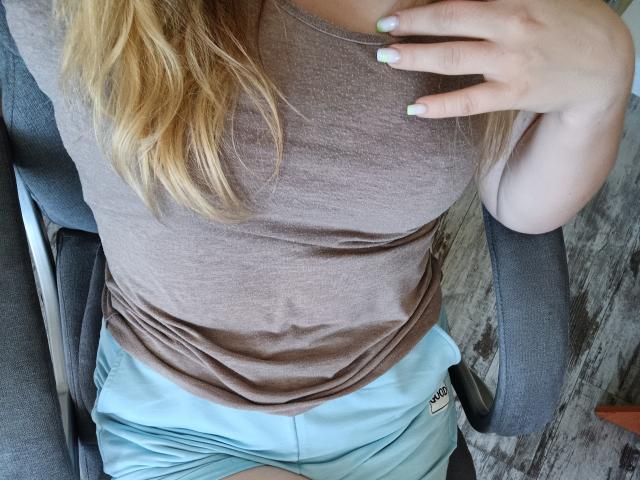 Leiliia - Camera khiêu dâm &amp; quyến rũ trực tiếp - 21171422