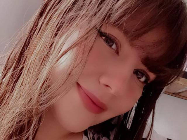 BrianaWalton - Camera khiêu dâm &amp; quyến rũ trực tiếp - 21172373