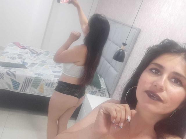 AliissonHale - Live porn &amp; sex cam - 21174298