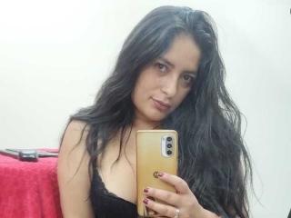 JuliaFoxxy - Live porn &amp; sex cam - 21174902