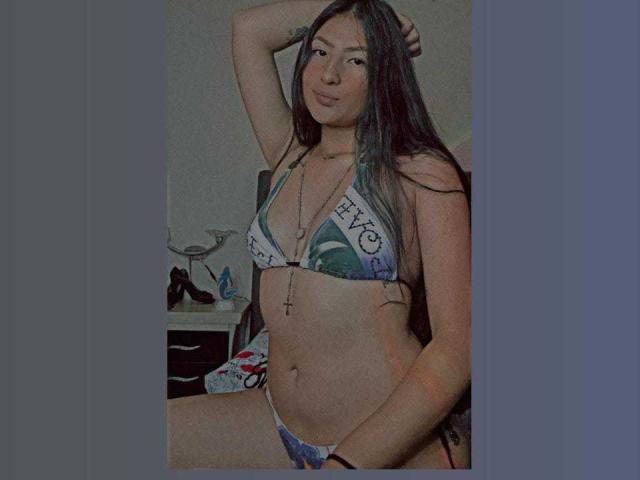 MiiaSwans - сексуальная веб-камера в реальном времени - 21175270