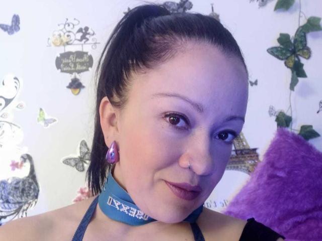 CharloteEzra - Live porn &amp; sex cam - 21175522