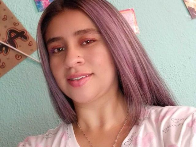 MelindaBoobs - Sexe cam en vivo - 21175658