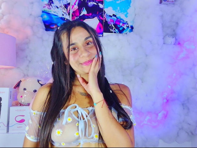 AmberHoks - Live porn &amp; sex cam - 21177678