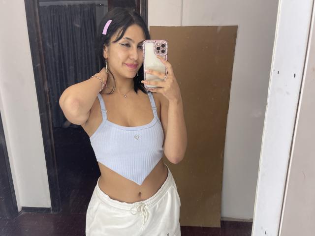 SarahXRouse - Live Sex Cam - 21180058