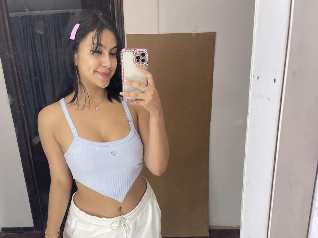 SarahXRouse - Live sex cam - 21180066