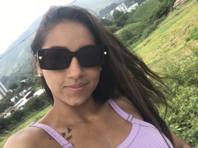 PaulettSmith - Live porn &amp; sex cam - 21183818