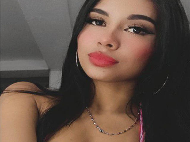 CoralHotReed - Live porn &amp; sex cam - 21183926