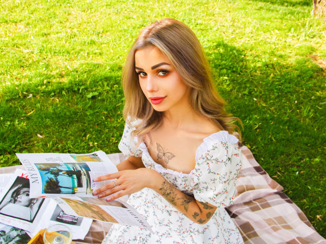 LaraMoss - Live sexe cam - 21187634