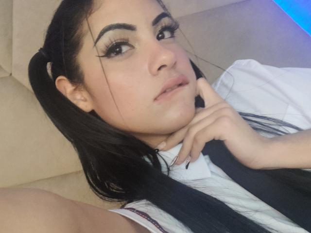 CamilaFerrara - Live sex cam - 21191942