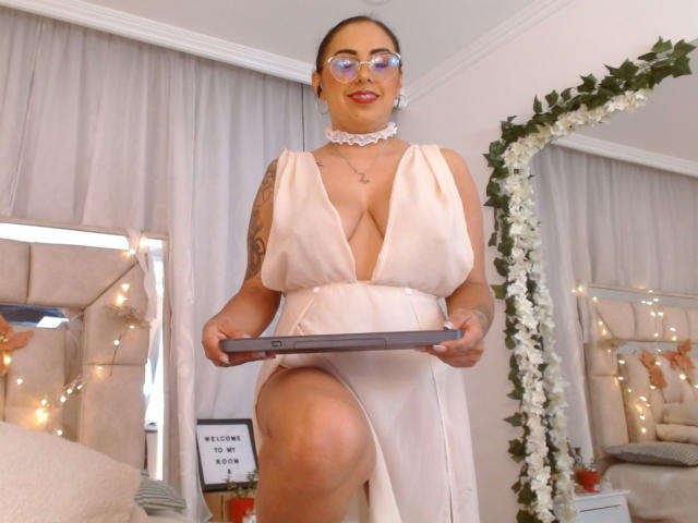 ChloeMarss - Sexe cam en vivo - 21192762