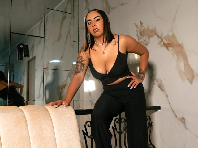 ChloeMarss - сексуальная веб-камера в реальном времени - 21192822