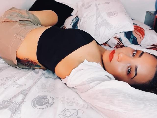 AmberDemons - Live porn &amp; sex cam - 21197510