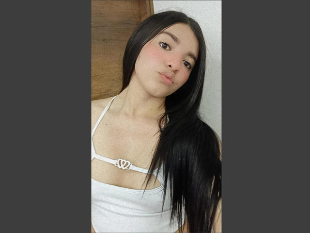 MiahSantos - Live porn &amp; sex cam - 21197842