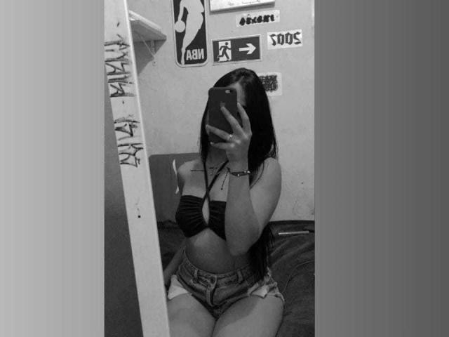 MiiaSwans - פורנו בשידור חי ומצלמת סקס - 21202458