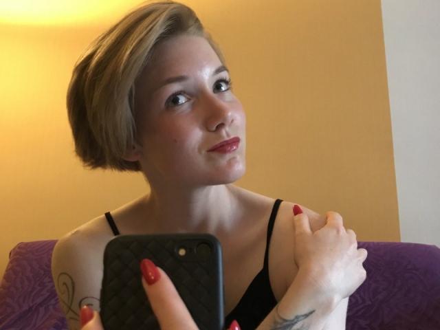 LottaV - Live porn &amp; sex cam - 21203398