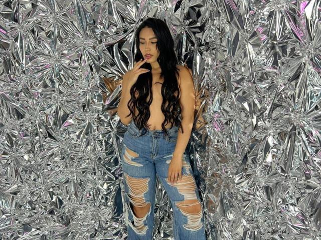 AshlyFerria - Live Sex Cam - 21205838