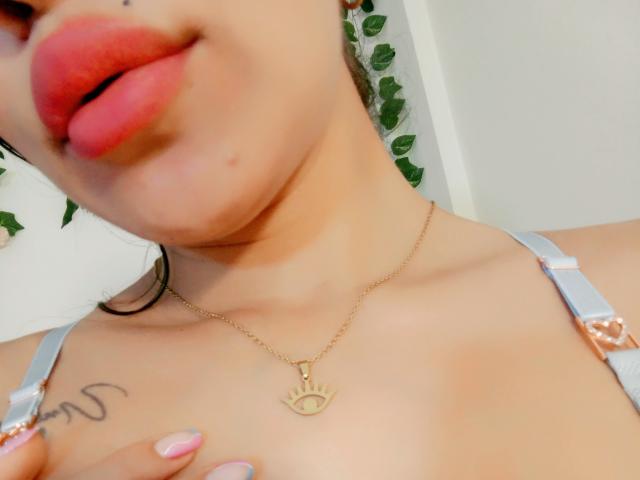 AnnaKhalo - сексуальная веб-камера в реальном времени - 21208366