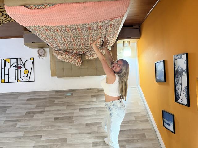 AtheneaRossi - 라이브 포르노 &amp; 섹스 캠 - 21208426