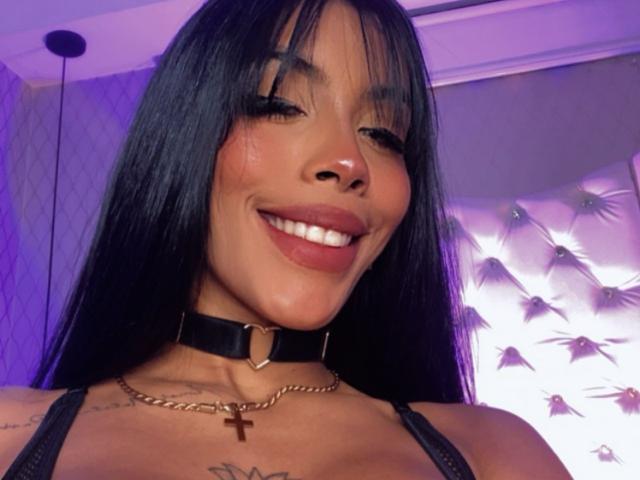 FiorellaBossh - Live porn &amp; sex cam - 21219706