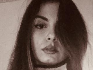 CarrieLeila - Élő pornó és szexkamera - 21223854