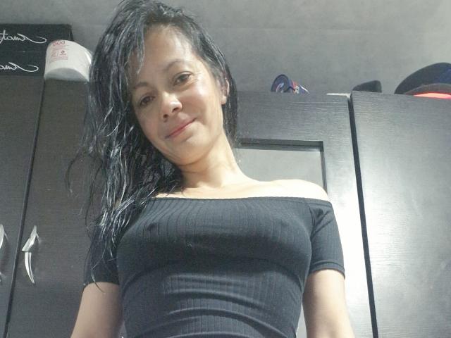 AngelBaud - Live porn &amp; sex cam - 21226202