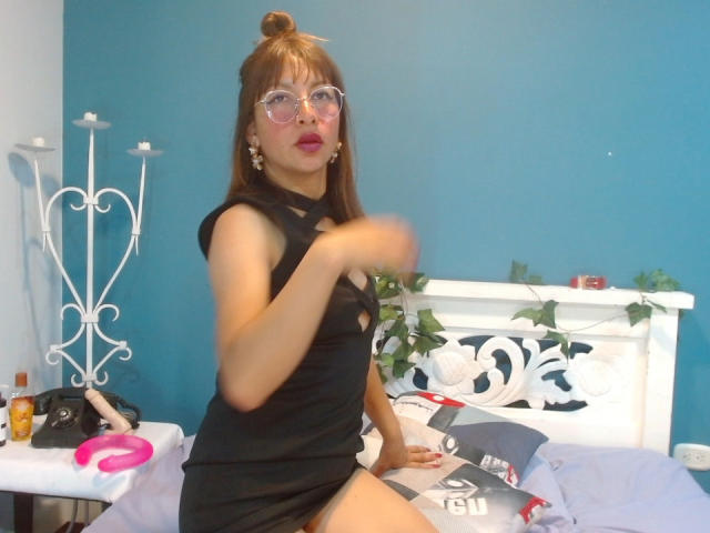 VioletSingh - Live porn &amp; sex cam - 21226894