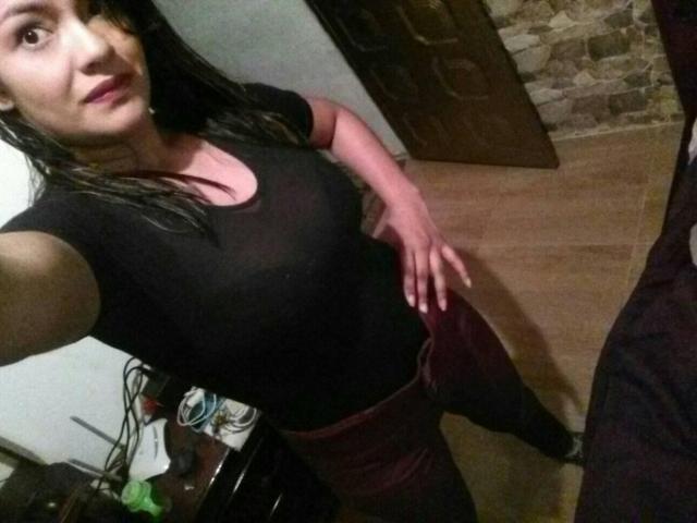 ArianithaXox - Live sex cam - 21228766