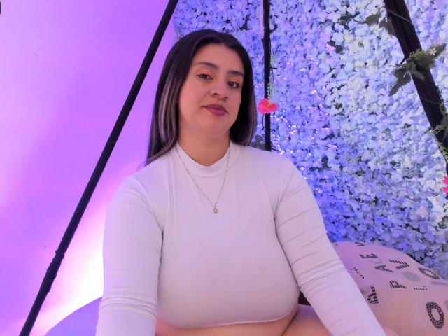MelindaBoobs - Live porn &amp; sex cam - 21229358