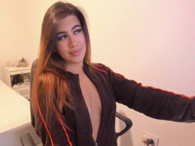 IsaJons - Live sexe cam - 21231130