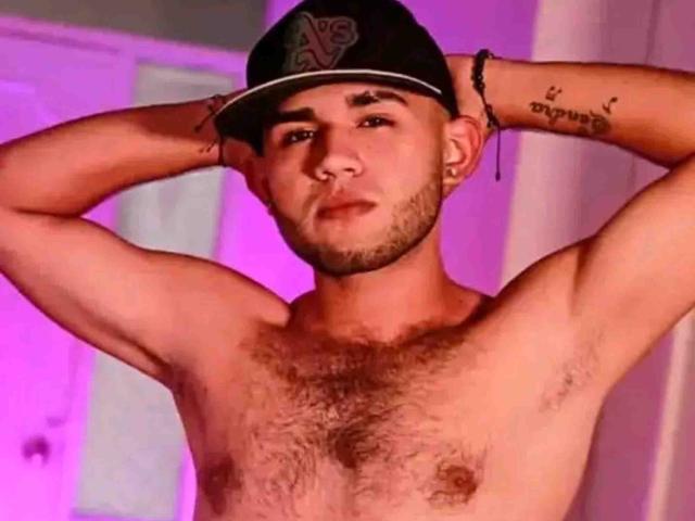 TonnyMonthana - Live porn &amp; sex cam - 21231438