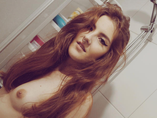 LauryDiamond-hot - Live porn &amp; sex cam - 21233750