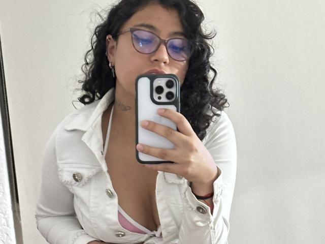 KeriaCollie - Live porn &amp; sex cam - 21234974