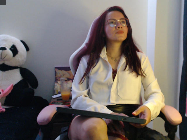 EimmyHoskX - сексуальная веб-камера в реальном времени - 21236222