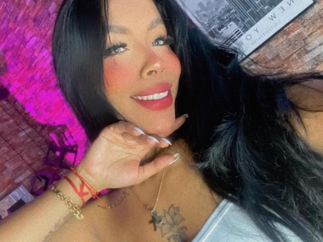 FiorellaBossh - Live porno og sexkamera - 21237502