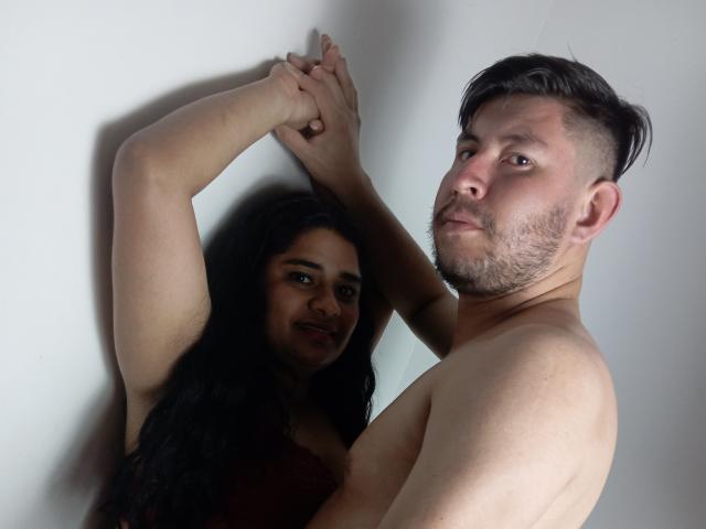 CoupleExplosiive - сексуальная веб-камера в реальном времени - 21241234