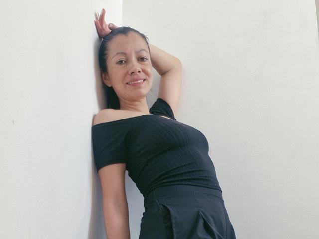 AngelBaud - Live porn &amp; sex cam - 21242806