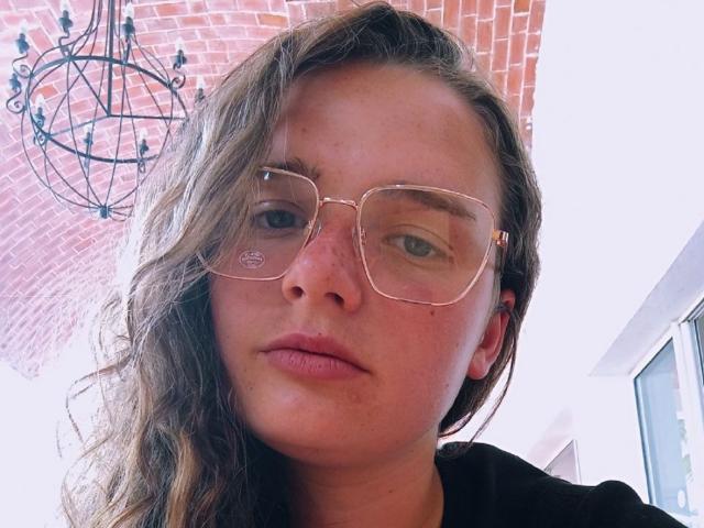 CarolineHott69 - Live porn &amp; sex cam - 21244326