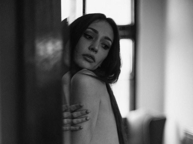 MoniFoxy - Live porn &amp; sex cam - 21245986