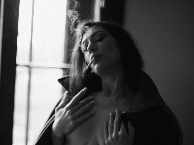 MoniFoxy - Live porn &amp; sex cam - 21246042