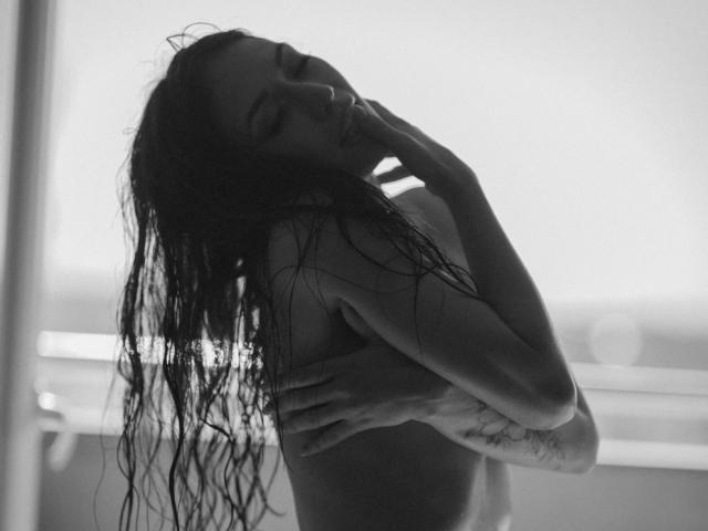 MoniFoxy - Live porn &amp; sex cam - 21246246