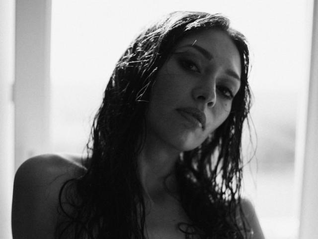 MoniFoxy - Live porn &amp; sex cam - 21246294